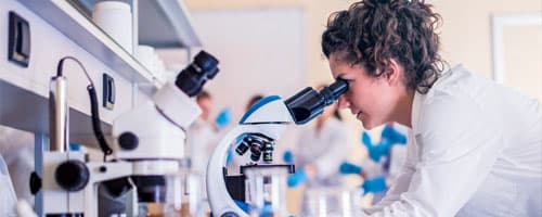 Conheça as possibilidade de atuação para o profissional de Análises Clínicas e Toxicológicas