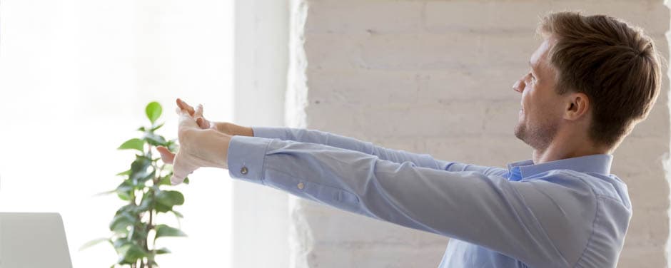 Ginástica laboral promete diminuir afastamento médico em empresas