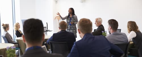 Palestras gratuitas na programação da Pós Estácio em maio