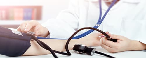 Veja cuidados necessários ao medir a pressão arterial 