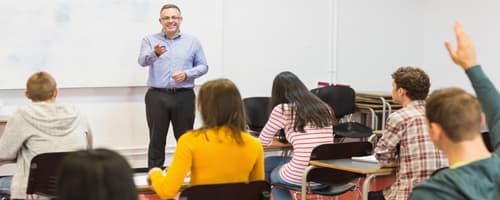 Dia Nacional dos Profissionais da Educação é comemorado em 6 de agosto 