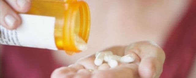 Os perigos da auto-medicação