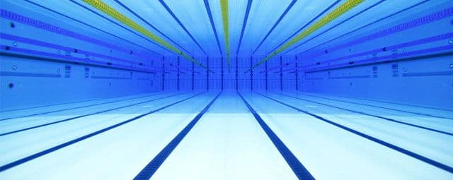 Os benefícios dos esportes na água