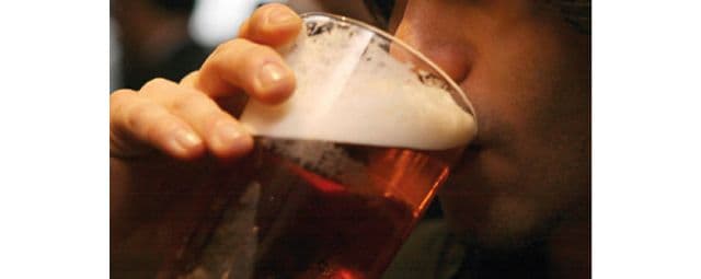  BEBER SOCIALMENTE X ALCOOLISMO