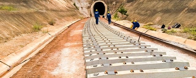 Governo realiza projeto de megaferrovia
